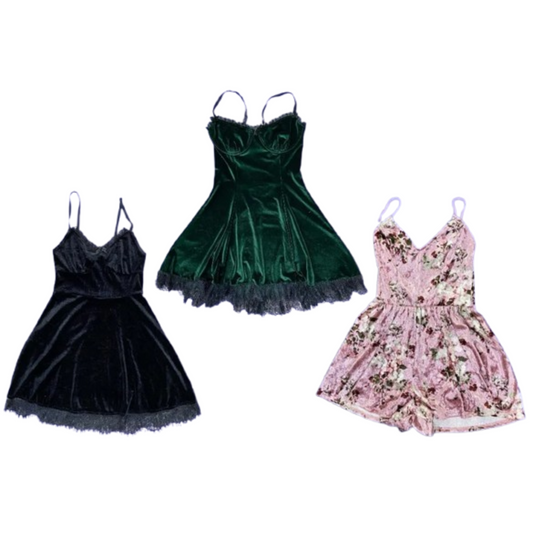Y2K Mini Velvet Dresses – 9-Piece Bundle