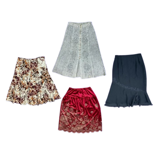 Y2K Italian Vintage Skirt – 7-Piece Bundle